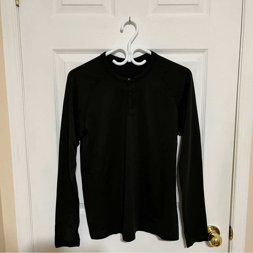 Lululemon Long sleeve Henley